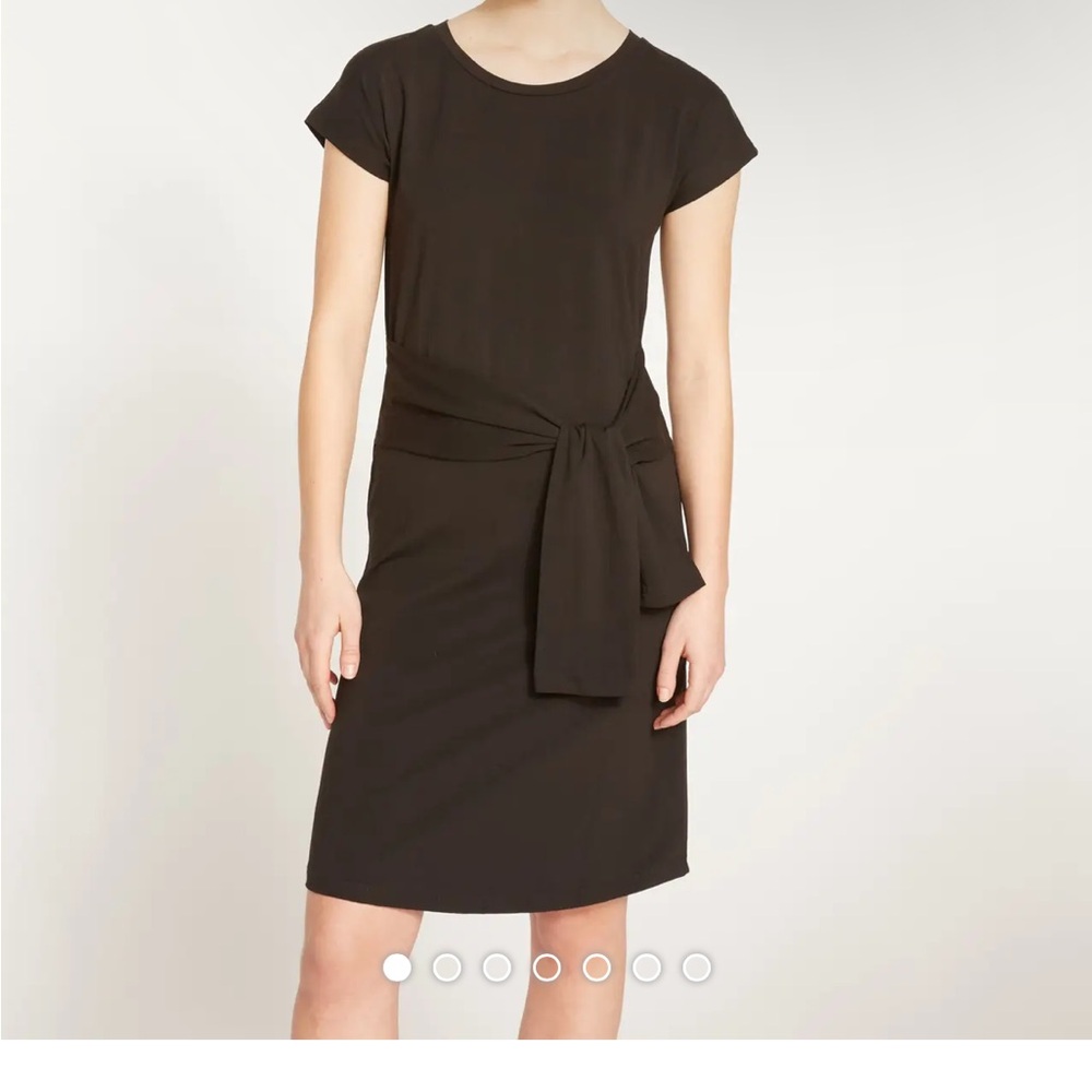 Universal Standard classic jersey tie dress